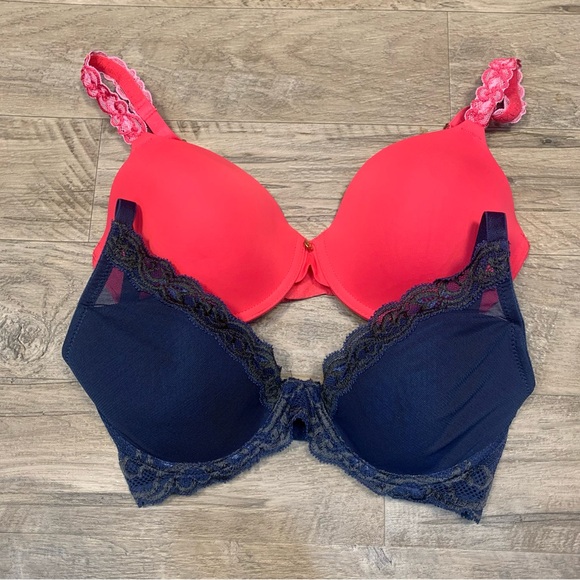 Natori Other - Natori 2 Bras Feathers Lace Contour Pure Luxe Underwired T Shirt